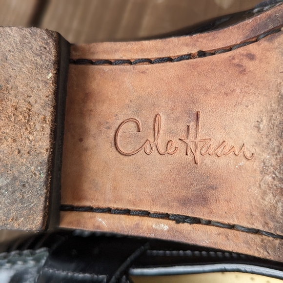 Cole Hahn patent leather loafers sz. 6 - Picture 6 of 9